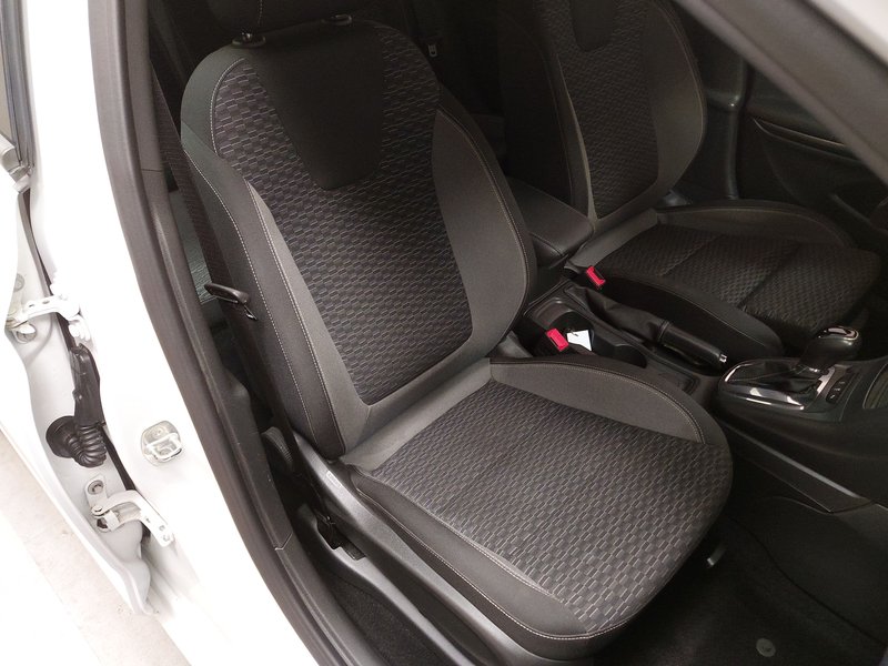 Opel Astra ST 1.5 D Business Edition automatik • LED • AHK — 10