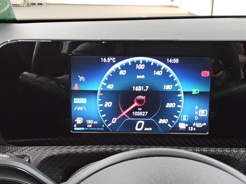 Mercedes-Benz CLA 250 e Shooting Brake automatik • digitalni instrumenti — 8