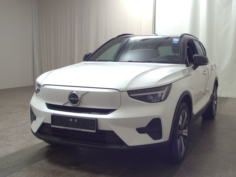 Volvo XC40 Recharge Twin Motor Core • 360° kamera • Full LED — 2