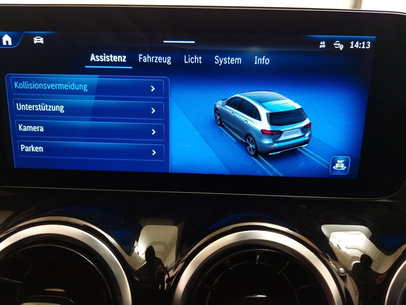 Mercedes-Benz B 200 d Progressive automatik • el. vrata prtljažnika • LED — 23