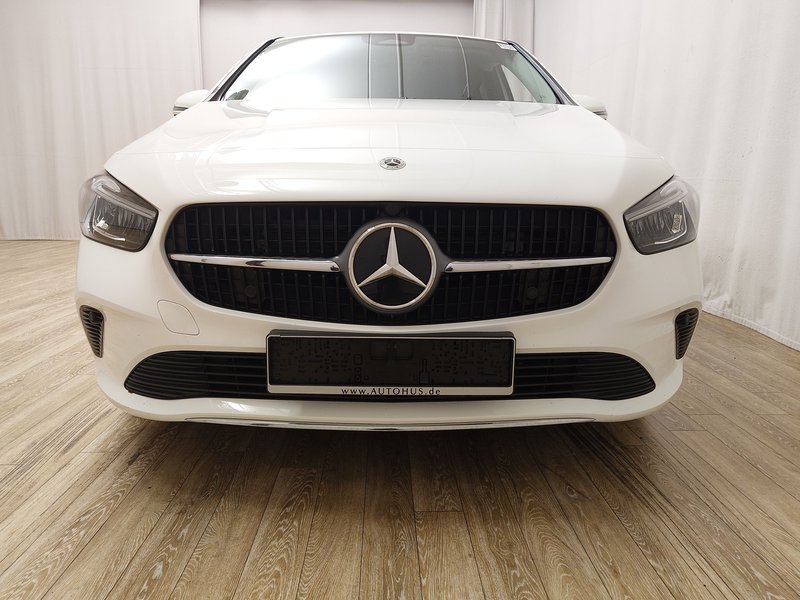 Mercedes-Benz B 200 d Progressive automatik • el. vrata prtljažnika • LED — 9