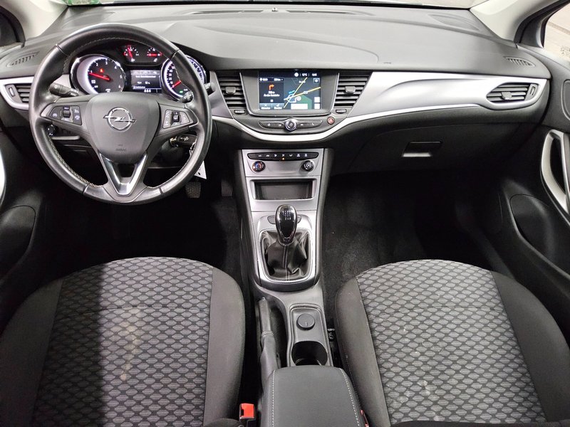 Opel Astra Sports Tourer 1.5 D Edition • LED — 5