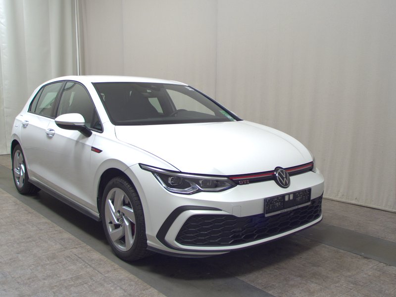 Volkswagen Golf 8 2.0 TSI automatik GTI • Full LED • Alcantara — 3