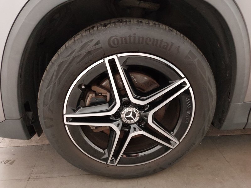 Mercedes-Benz GLA 250 e automatik AMG Line • ACC • kamera • sportska sjedala — 8