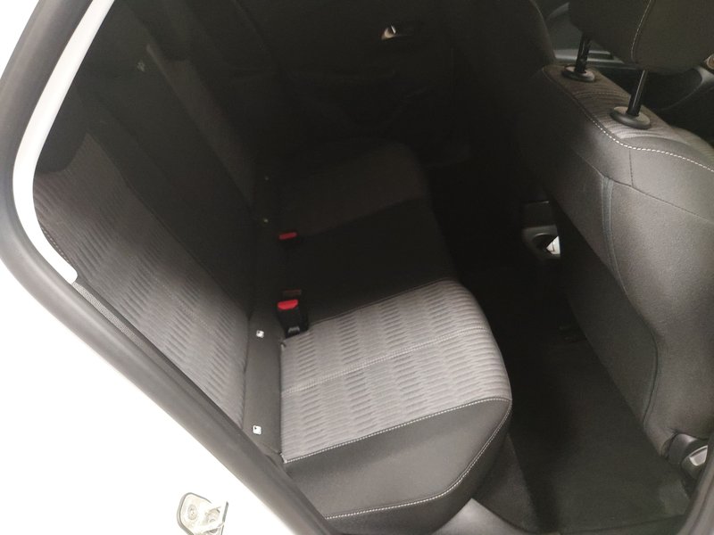 Opel Corsa 1.2 Edition — 10