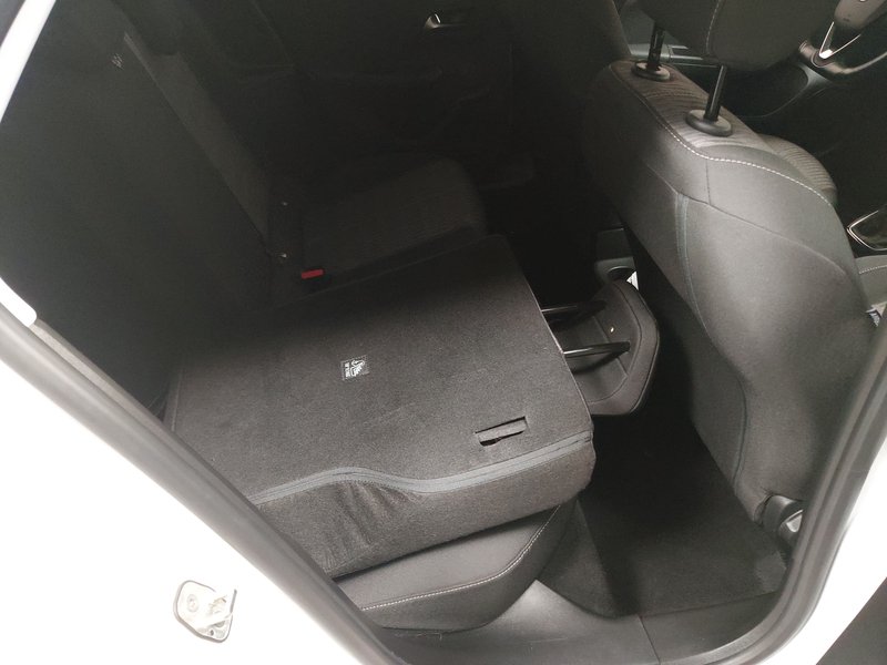 Opel Corsa 1.2 Edition — 9
