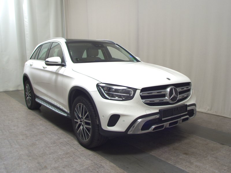 Mercedes-Benz GLC 300 de 4MATIC automatik • panorama • LED — 3