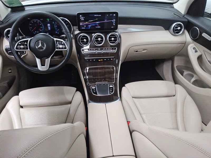 Mercedes-Benz GLC 300 de 4MATIC automatik • panorama • LED — 5