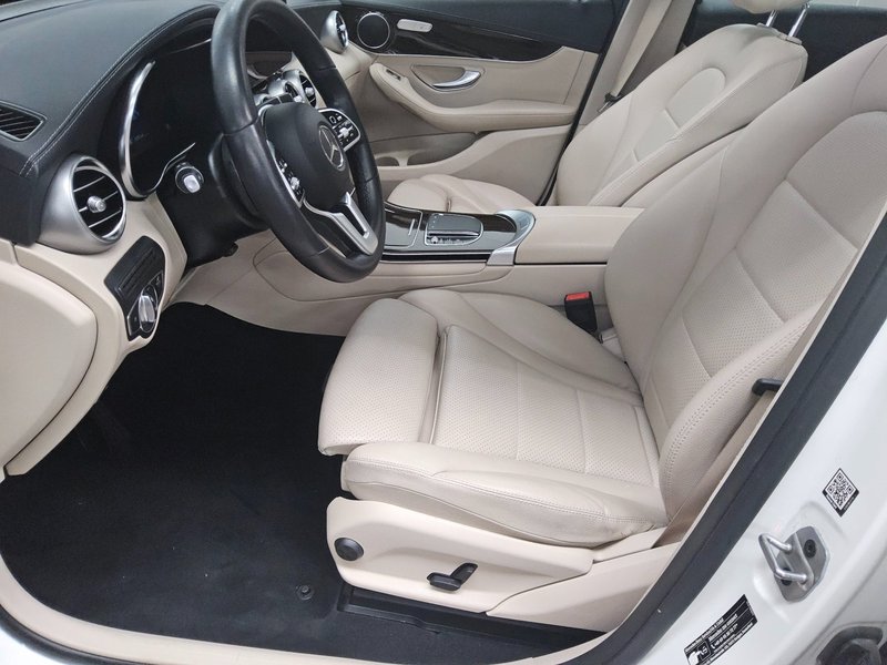 Mercedes-Benz GLC 300 de 4MATIC automatik • panorama • LED — 9