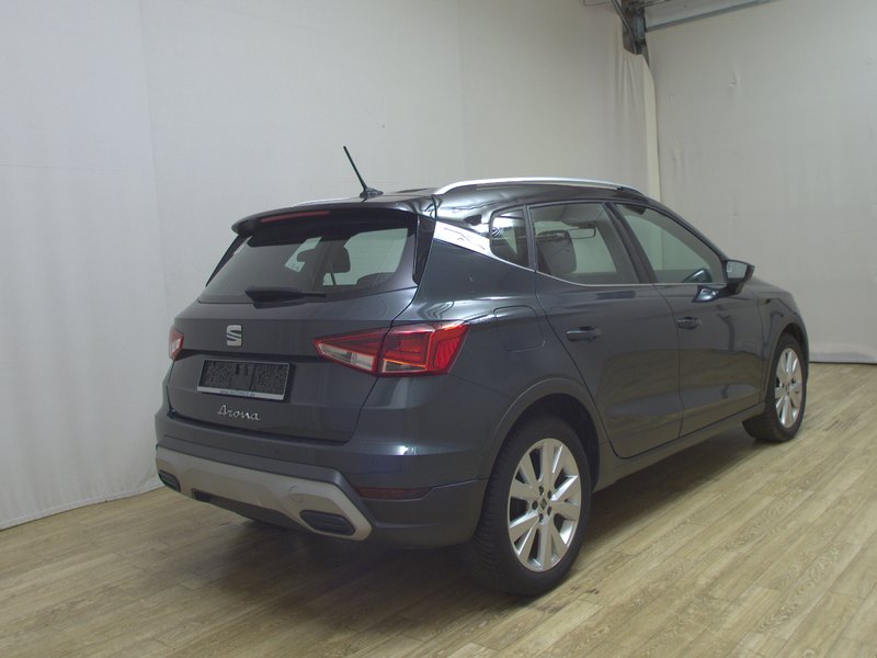 SEAT Arona 1.0 TSI Xperience • Full LED — 4