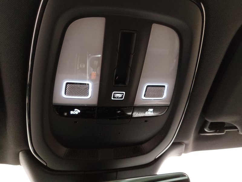 Volvo V90 R-Design automatik • AHK • 360° kamera — 13