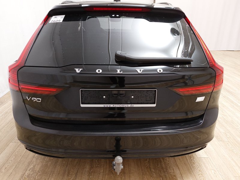 Volvo V90 R-Design automatik • AHK • 360° kamera — 14
