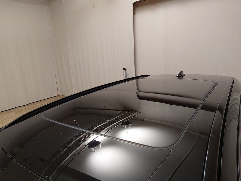 Volvo V90 R-Design automatik • AHK • 360° kamera — 17
