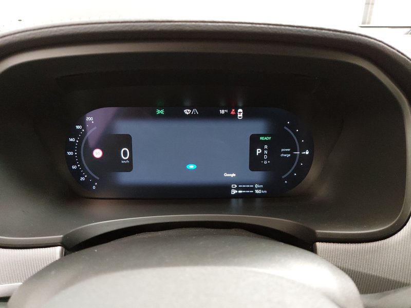 Volvo V90 R-Design automatik • AHK • 360° kamera — 24