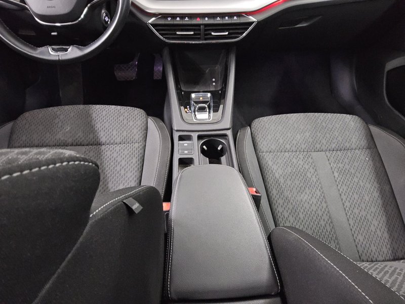 Škoda Octavia Kombi 2.0 TDI automatik Style • električna peta vrata • HUD — 6