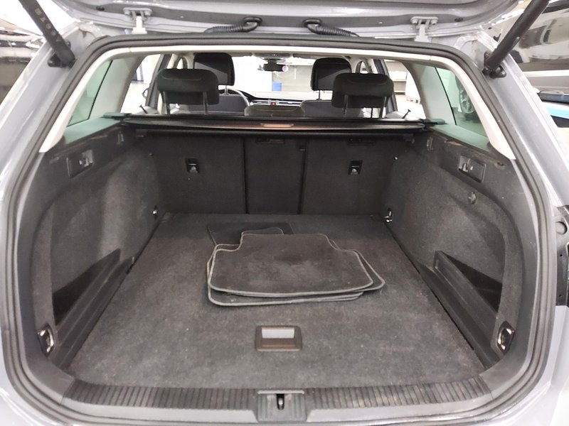 Volkswagen Passat Variant 2.0 TDI automatik • masaža sjedala • ACC — 11
