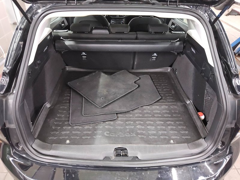 Ford Focus Turnier 1.5 EcoBlue automatik Cool&Connect • LED • navi — 10