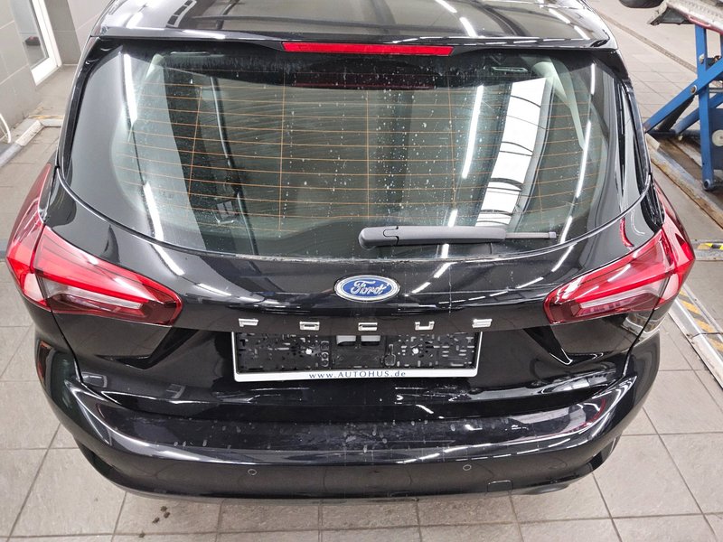 Ford Focus Turnier 1.5 EcoBlue automatik Cool&Connect • LED • navi — 11