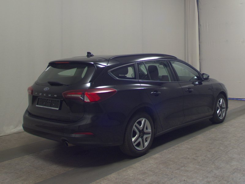 Ford Focus Turnier 1.5 EcoBlue automatik Cool&Connect • LED • navi — 4