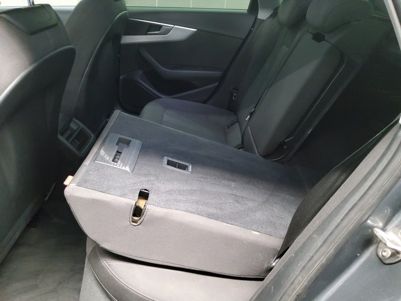Audi A4 Avant 40 TDI sport • ACC • kuka za vuču — 12