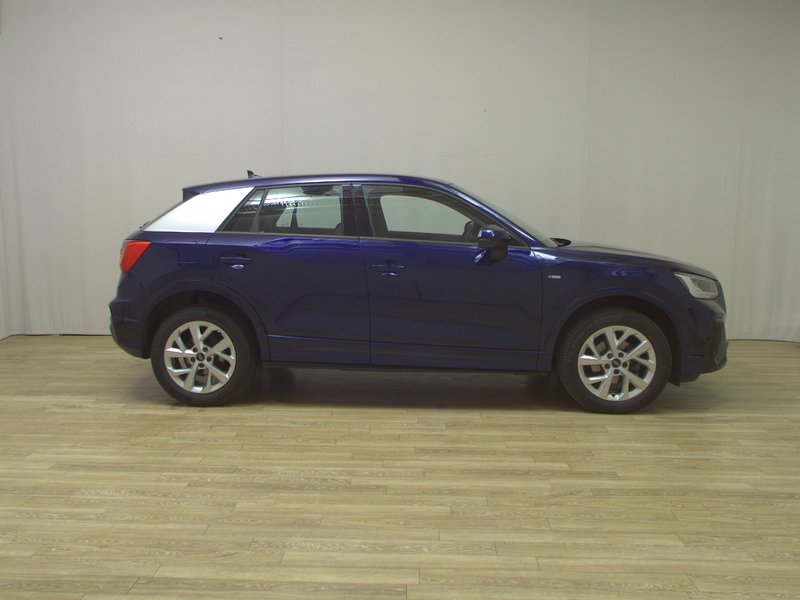 Audi Q2 30 TDI automatik S line • LED • djelomično koža
