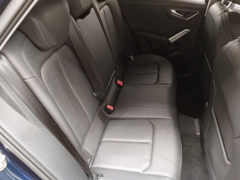 Audi Q2 30 TDI automatik S line • LED • djelomično koža — 12