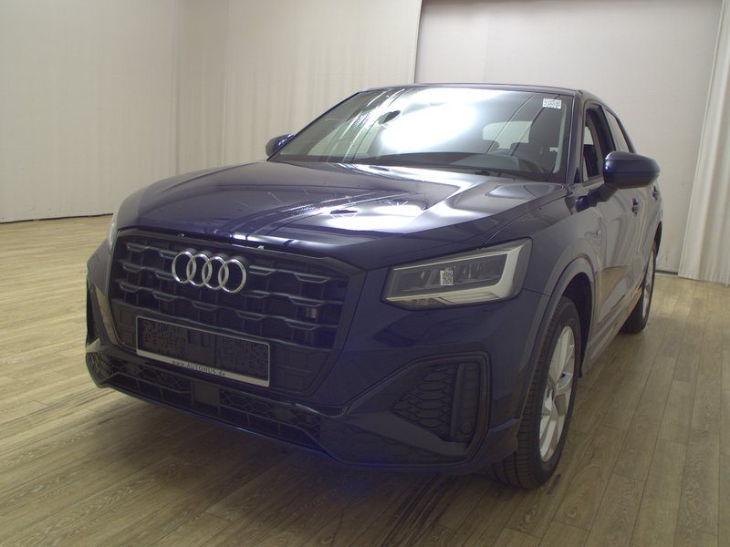 Audi Q2 30 TDI automatik S line • LED • djelomično koža — 2