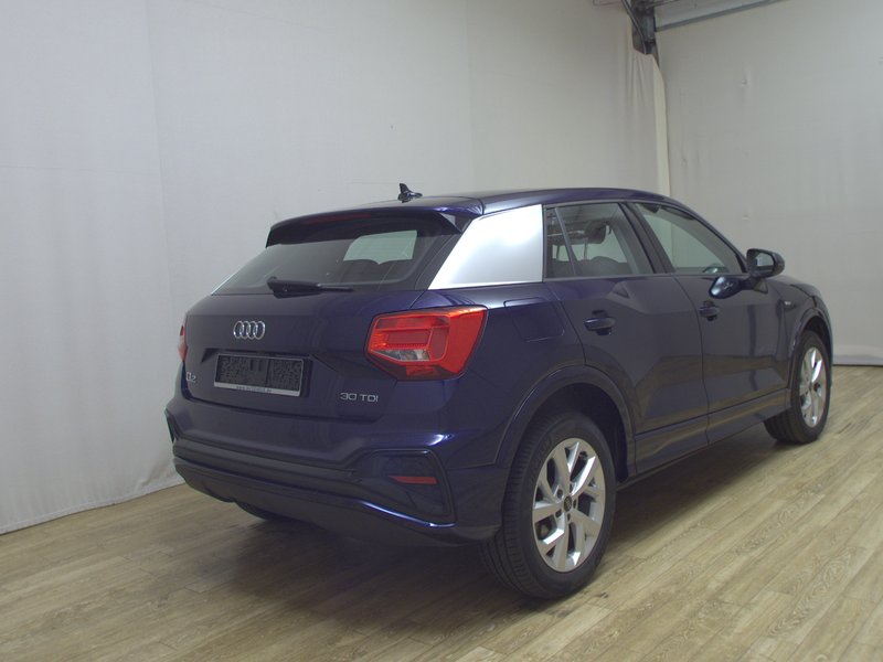 Audi Q2 30 TDI automatik S line • LED • djelomično koža — 4