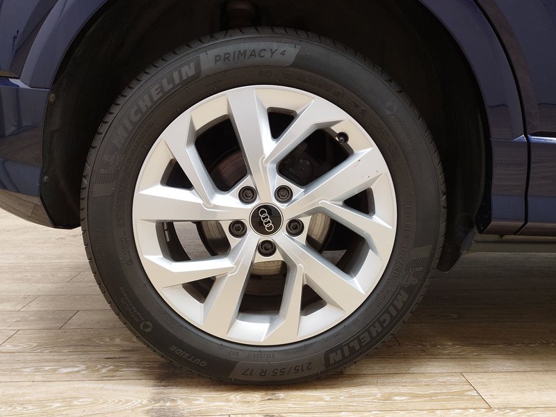 Audi Q2 30 TDI automatik S line • LED • djelomično koža — 8