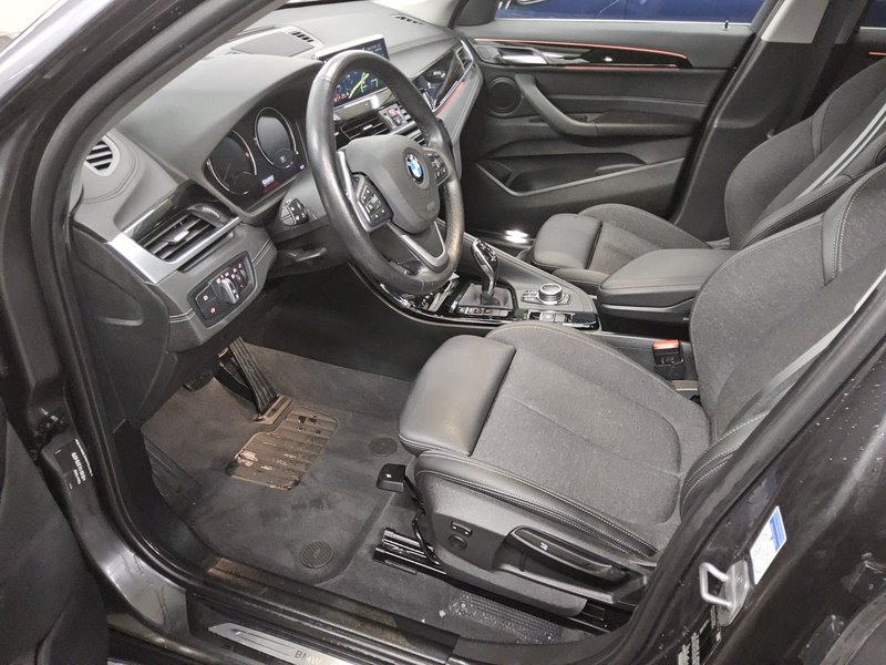 BMW X1 sDrive20d automatik Sport Line • ACC • AHK — 8