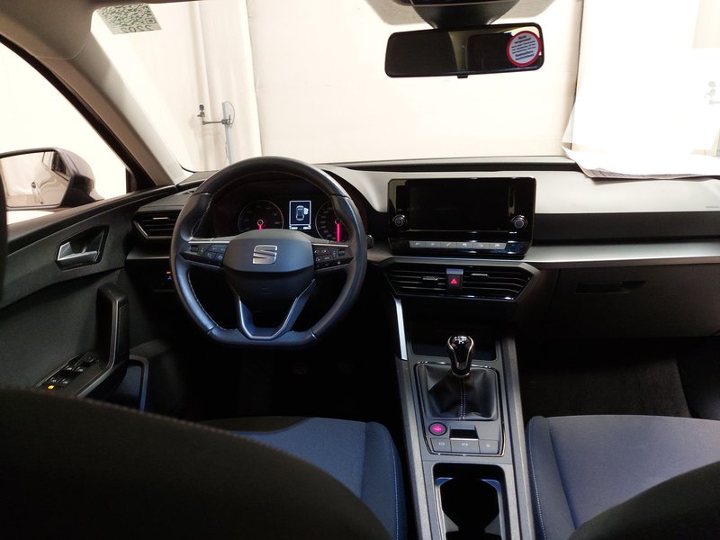 SEAT Leon Sportstourer 1.0 TSI Reference • LED — 17