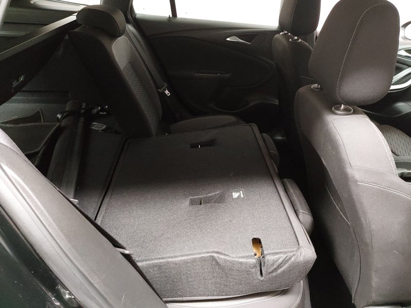Opel Astra ST 1.5 D automatik • LED • AHK — 11