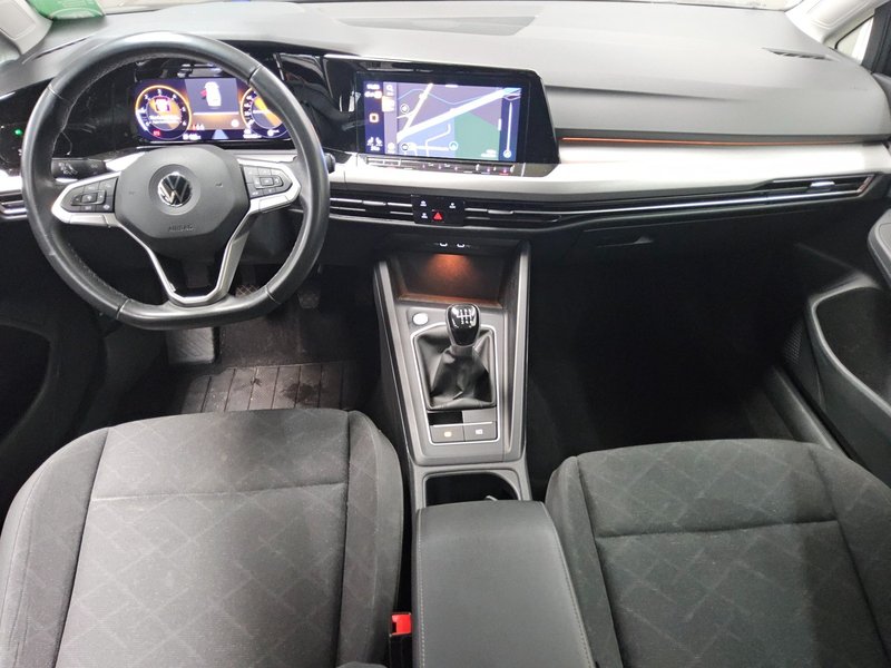 Volkswagen Golf 8 Variant 2.0 TDI Life • koža • Full LED — 5