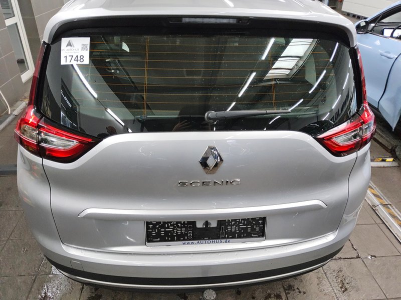 Renault Grand Scenic 1.7 BLUE dCi Business Edition • navigacija — 11