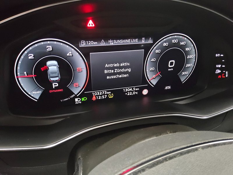 Audi A6 40 TDI automatik • 360° kamera • LED — 10