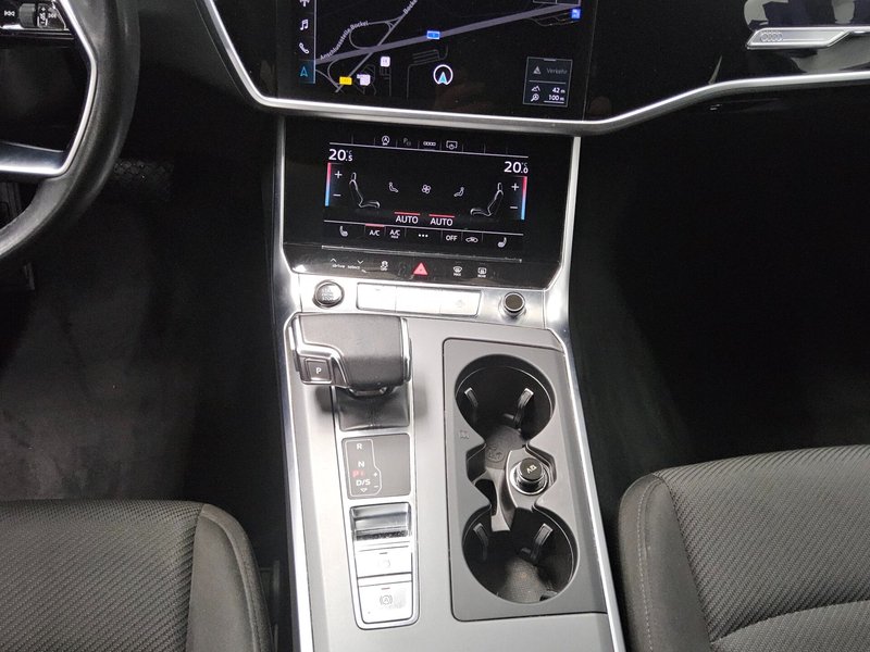 Audi A6 40 TDI automatik • 360° kamera • LED — 6