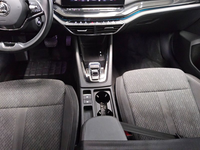 Škoda Octavia Kombi 1.4 TSI iV automatik Style • Full LED — 6