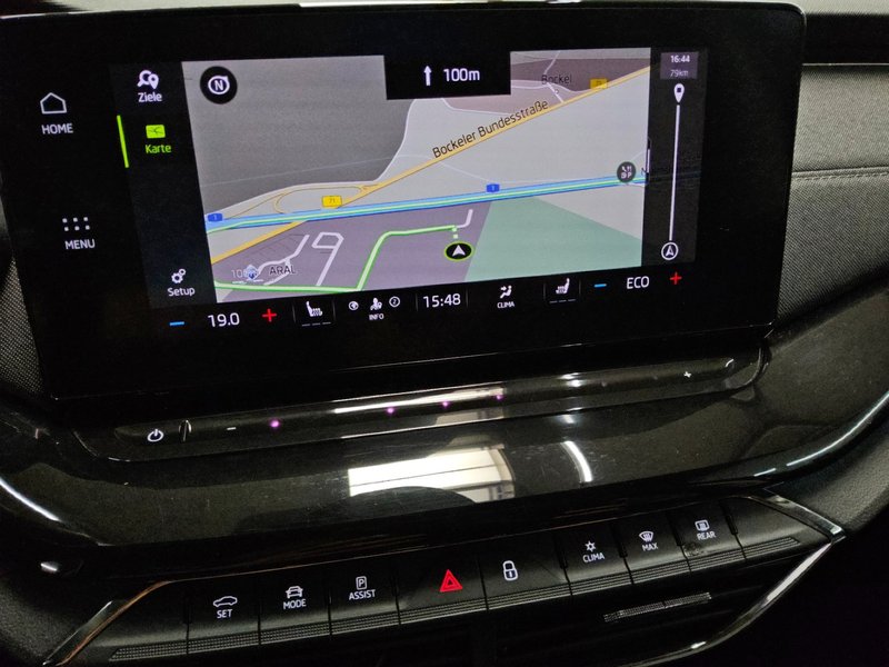 Škoda Octavia Kombi 1.4 TSI iV automatik Style • Full LED — 7