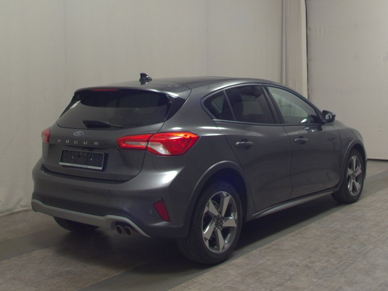 Ford Focus 1.5 EcoBlue automatik Active • Full LED • panorama — 4