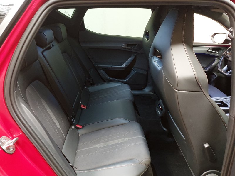 CUPRA Leon 2.0 TSI automatik • Full LED • digitalni instrumenti — 12