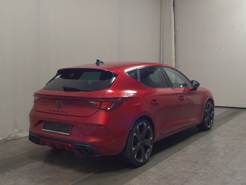 CUPRA Leon 2.0 TSI automatik • Full LED • digitalni instrumenti — 4