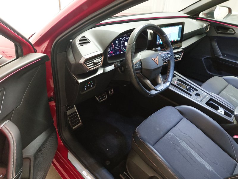 CUPRA Leon 2.0 TSI automatik • Full LED • digitalni instrumenti — 6