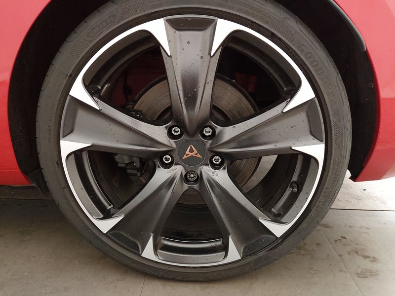 CUPRA Leon 2.0 TSI automatik • Full LED • digitalni instrumenti — 8