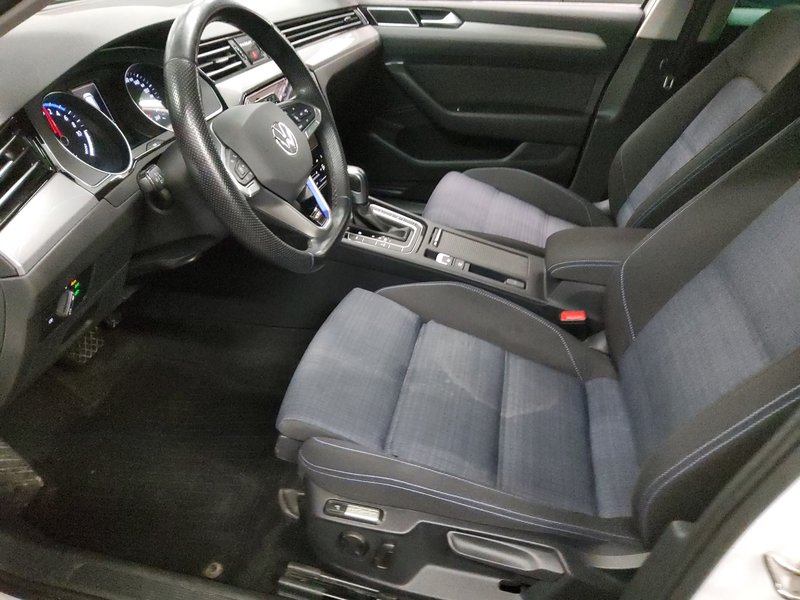 Volkswagen Passat Variant GTE 1.4 TSI automatik • ACC • Full LED — 8