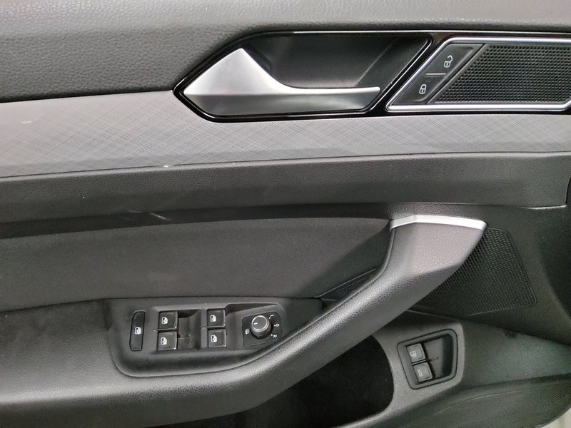 Volkswagen Passat Variant GTE 1.4 TSI automatik • ACC • Full LED — 9