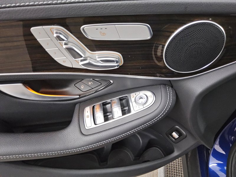 Mercedes-Benz GLC 220 d 4MATIC automatik • LED — 9