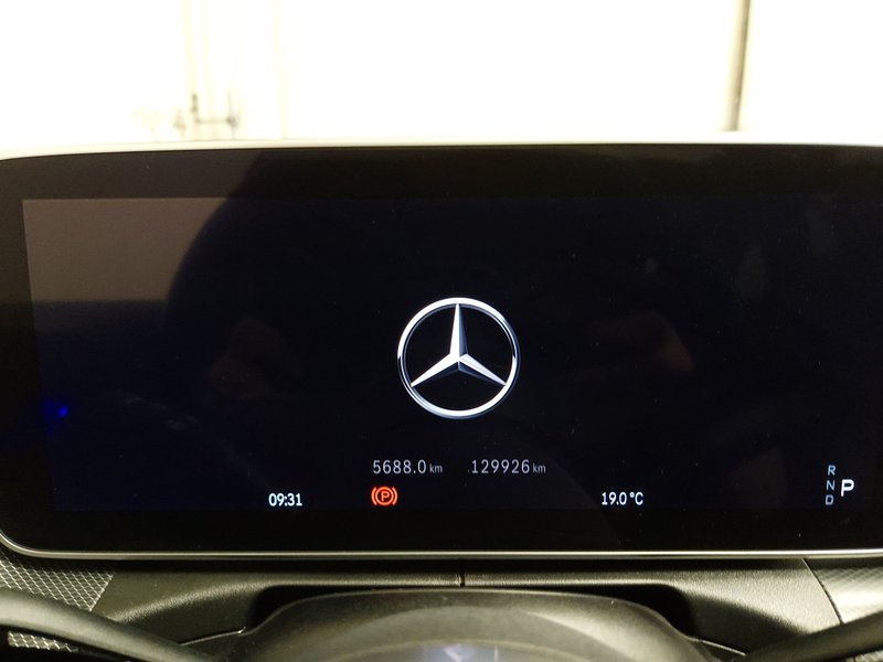 Mercedes-Benz C 200 d karavan automatik Avantgarde • električna peta vrata • LED — 20