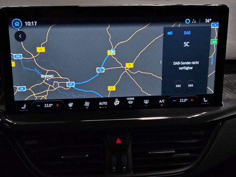 Ford Focus Turnier 1.0 EcoBoost ST-Line • LED • el. peta vrata — 7