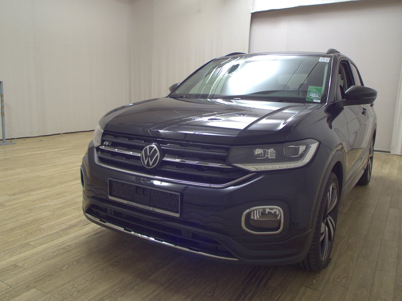 Volkswagen T-Cross 1.0 TSI automatik R-Line • Full LED — 2