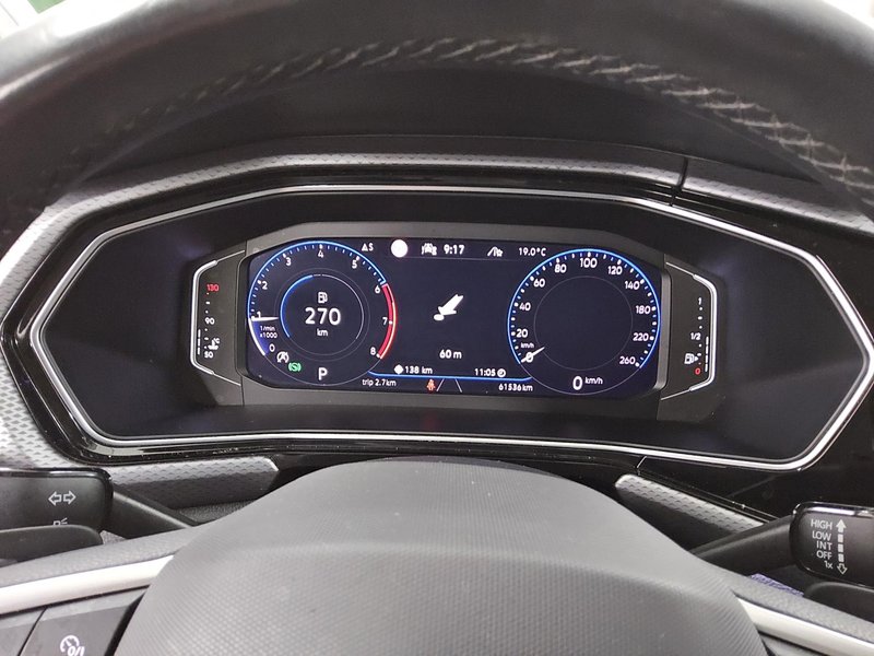 Volkswagen T-Cross 1.0 TSI automatik R-Line • Full LED — 8